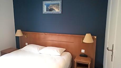 Double Room with Shower