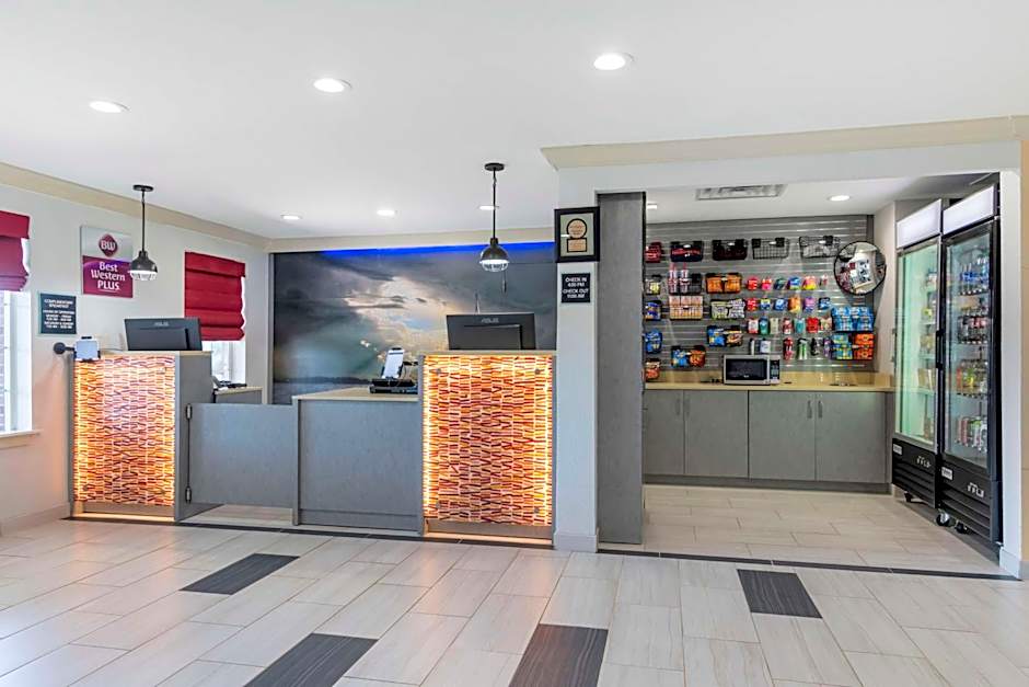 Best Western Plus Lake Lanier Gainesville Hotel & Suites