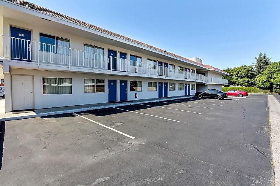 Motel 6-San Jose, CA - South