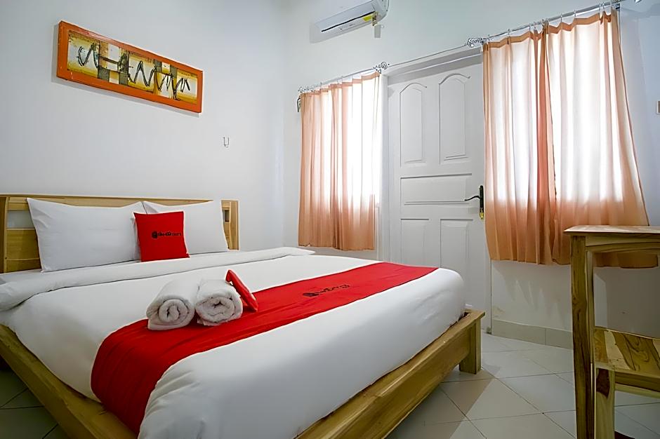 RedDoorz @ Jalan Gatot Subroto Denpasar