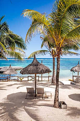 Le Peninsula Bay Beach Resort & Spa