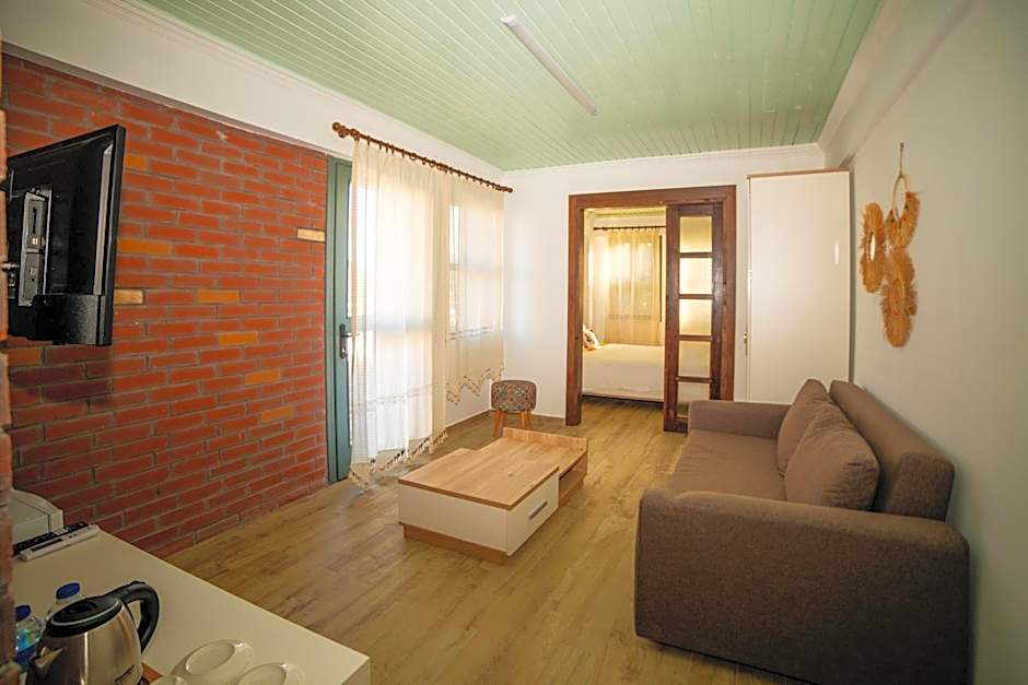 Paradise İmroz Butik Otel