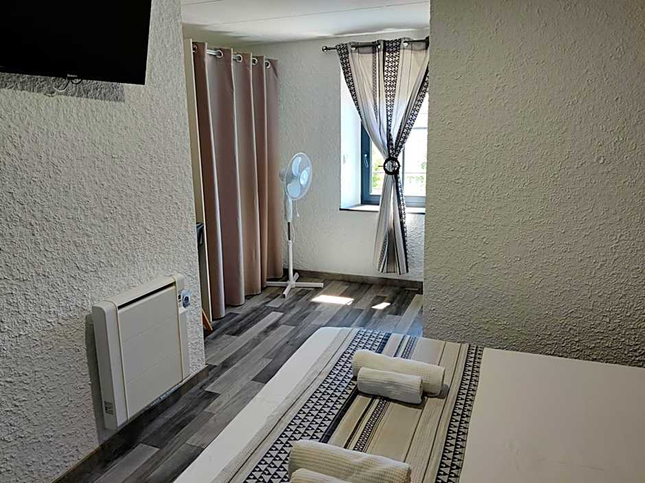 Hotel Les Voyageurs - Vogüé