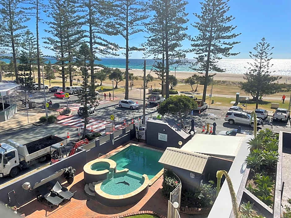 Aries Holiday Apartments