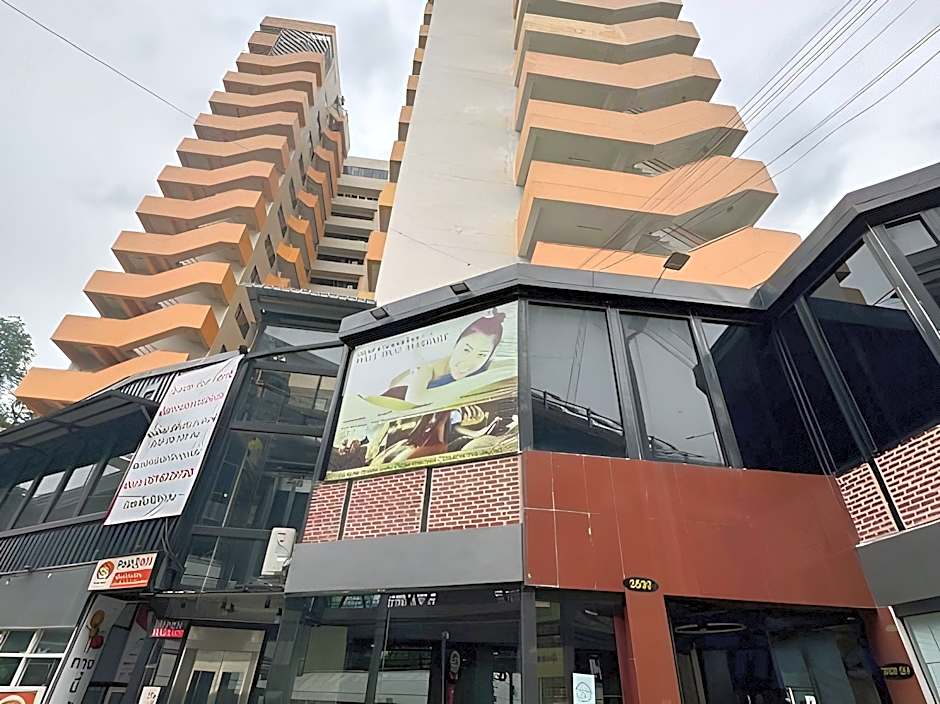 Mall Suites Hotel