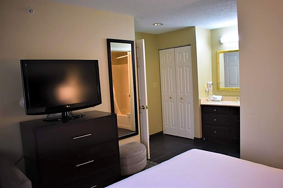 Staybridge Suites Cranbury - South Brunswick By IHG