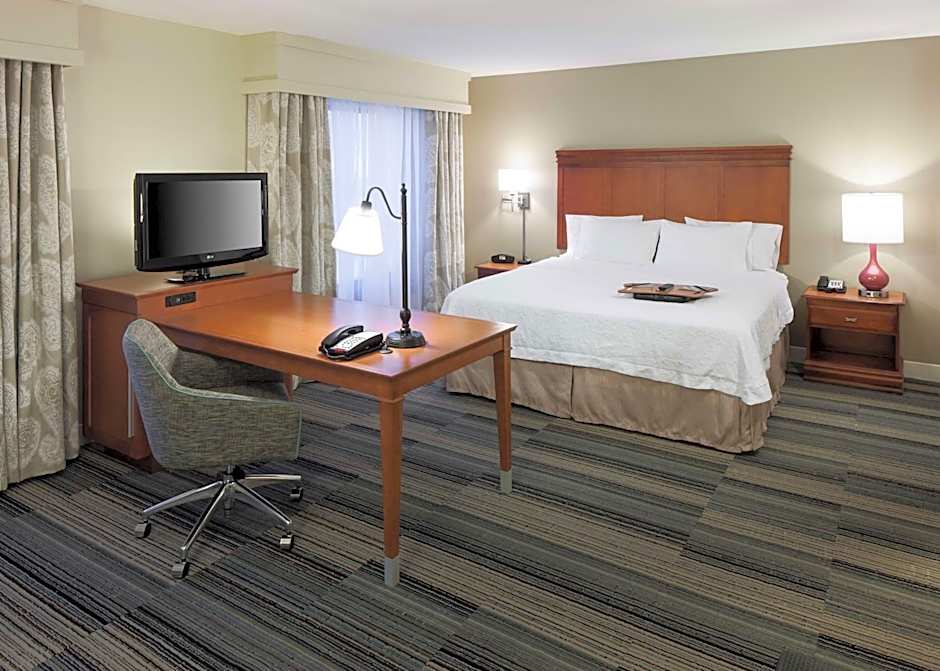 Hampton Inn By Hilton & Suites Davenport