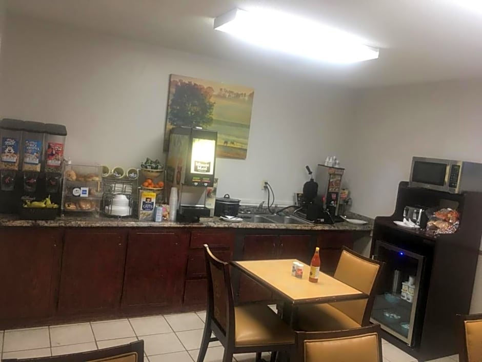 Loyalty Inn Hawkinsville