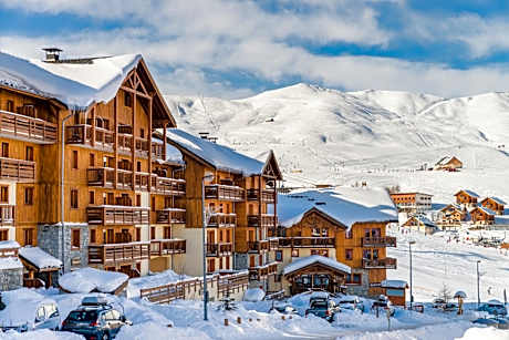 Lagrange Vacances Les Hauts de Comborcière