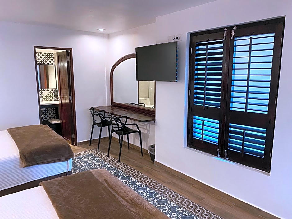 Hotel Raices de Mar