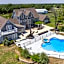 Towering Oaks Event & Retreat Center