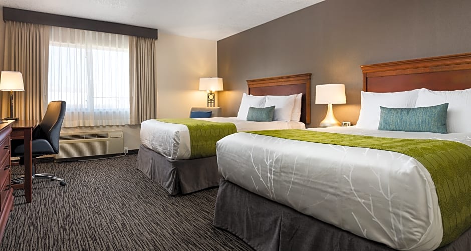 Best Western Plus Landmark Inn