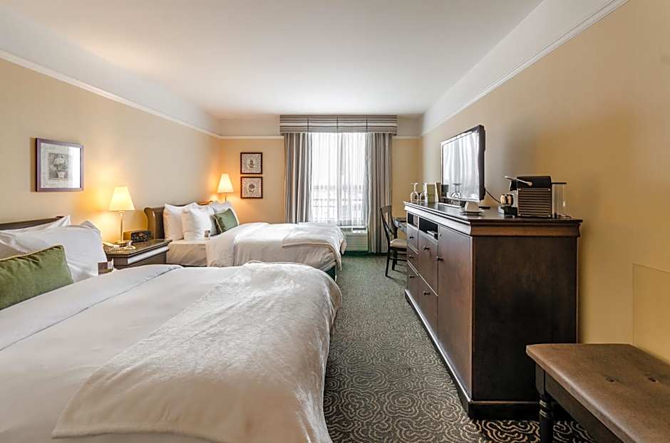 Le St-Martin Hotel & Suites