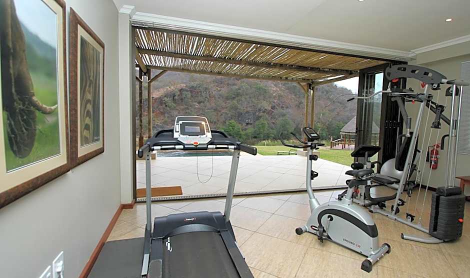 Amakhosi Safari Lodge