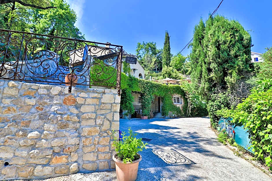 Le Mazet de Tourrettes