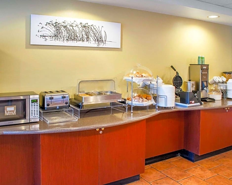 Wingate by Wyndham Dublin Near Claytor Lake State Park