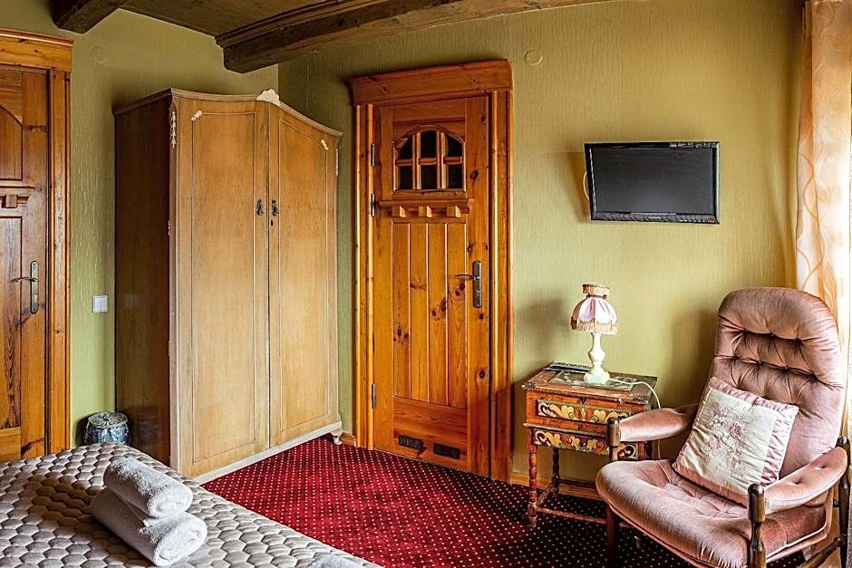 Pakruojis Manor Hotel Miller's house