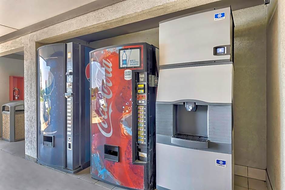 Motel 6-Mount Jackson, VA - Shenandoah