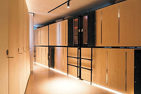 Mixed Dormitory Room