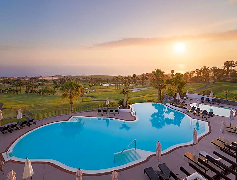 Las Terrazas de Abama Suites