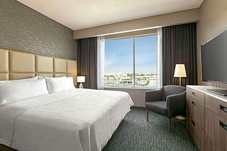 2 Queen Beds Studio Nonsmoking