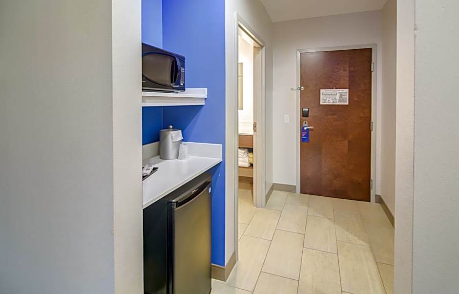 Holiday Inn Express Hotel & Suites Foley By IHG