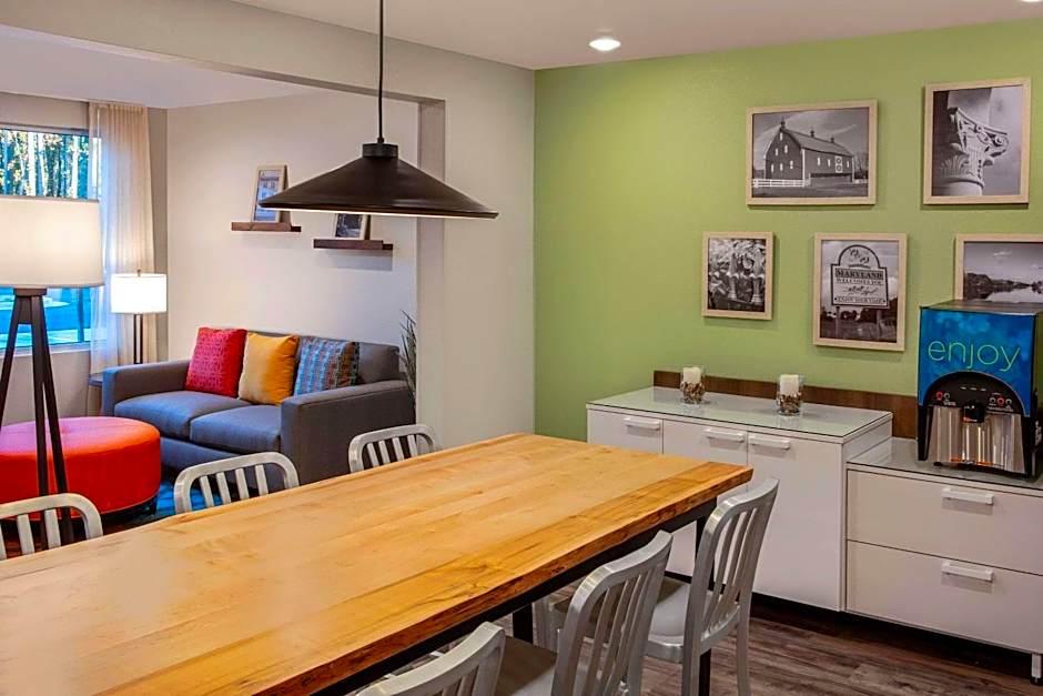 Wood Spring Suites Washington DC East Arena Drive