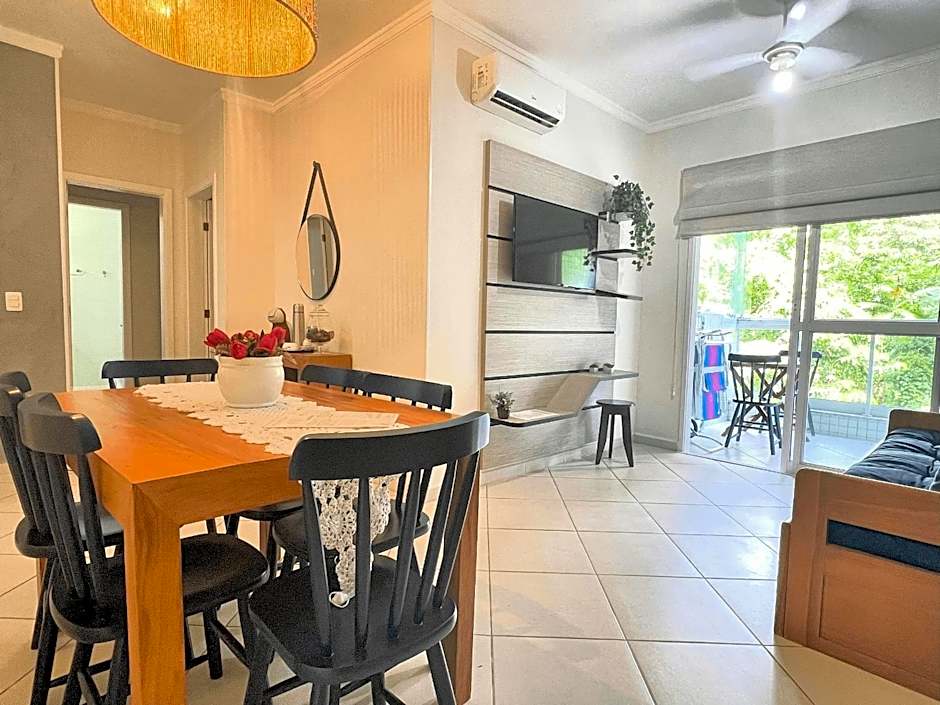 Apto Praia Grande (250m) - Condomínio Jequitibá PISCINA AQUECIDA SALÃO DE JOGOS