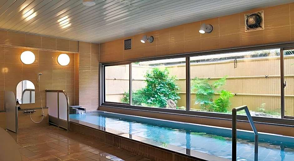 Wisterian Life Club Atami