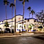 Days Inn & Suites by Wyndham Mesa Near Phoenix