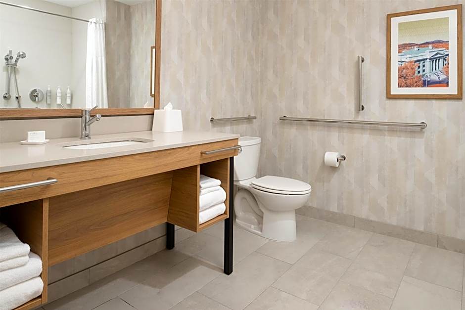 Hampton Inn & Suites Prescott Valley