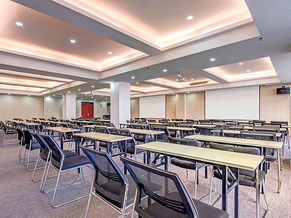 Lavande Hotels· Tangshan Exhibition Yuanyang City