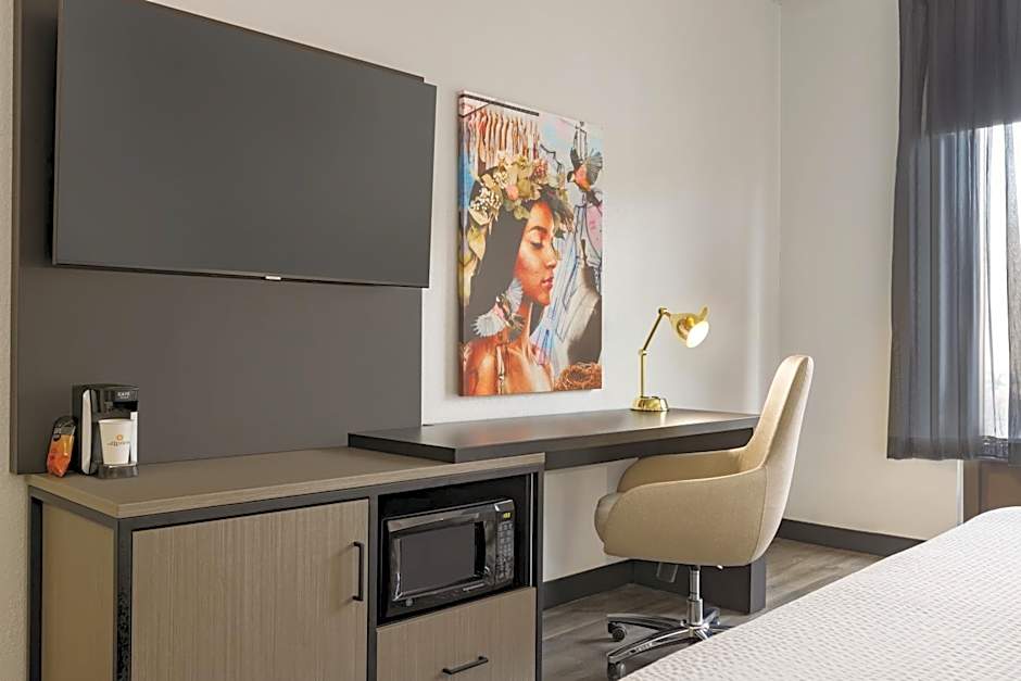 La Quinta Inn & Suites by Wyndham Dothan