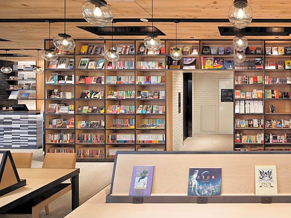 LAMP LIGHT BOOKS HOTEL nagoya