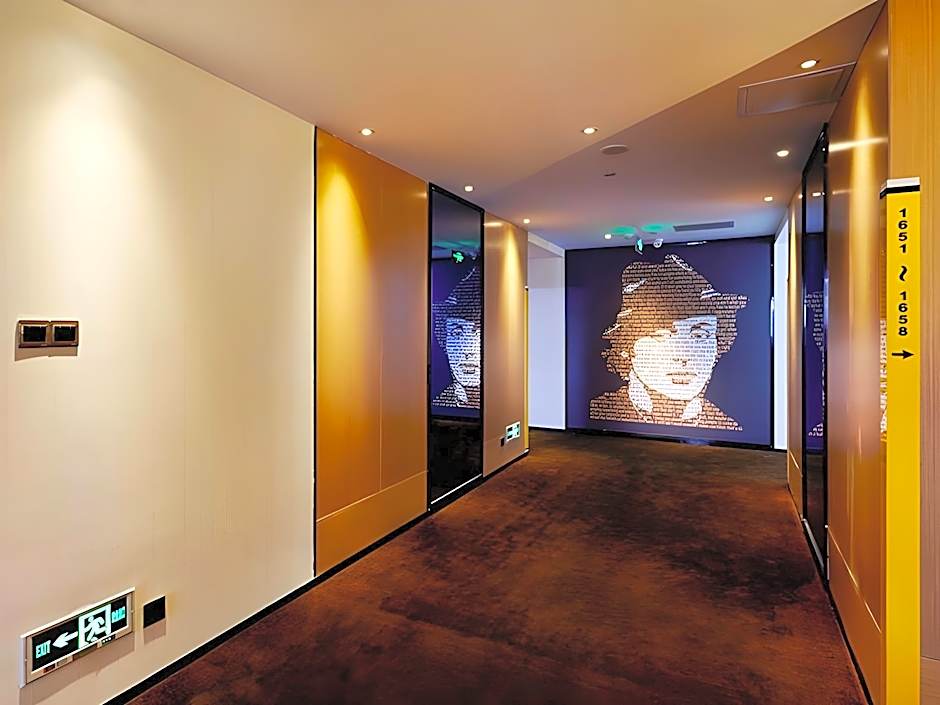 7 Days Premium Jingjiang Fuhai New World Automobile Terminal Branch