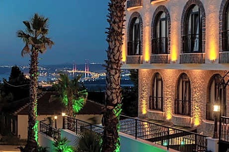 LAGUN CASTLE HOTEL&SPA