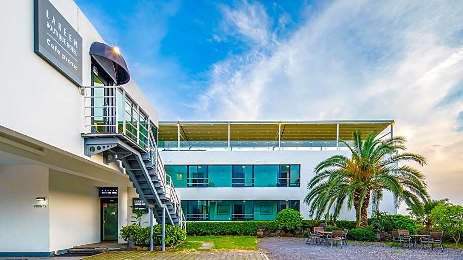Lareem Boutique Hotel