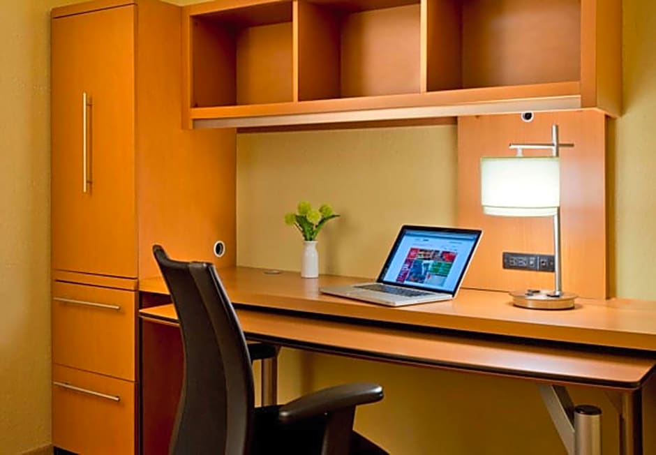 Hawthorn Extended Stay by Wyndham Cincinnati NE/Mason
