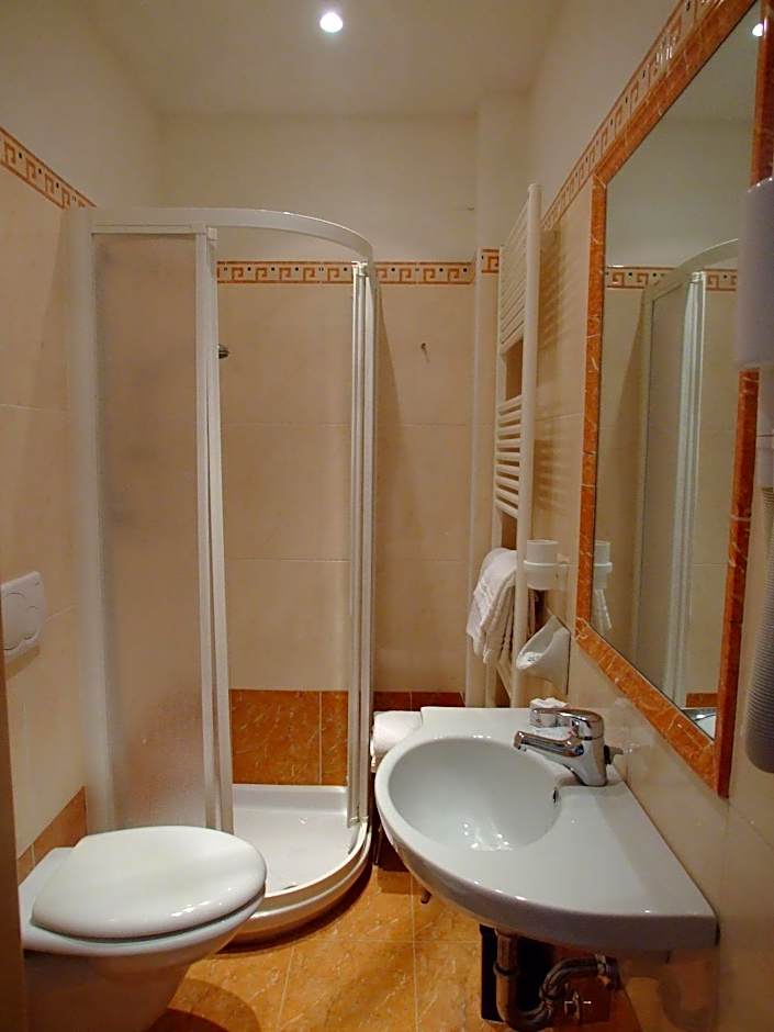 Hotel Antares