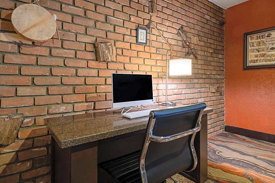 Best Western Pony Soldier Inn And Suites