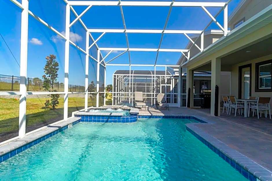 Super nice and spacious 9BDR home