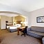 La Quinta Inn & Suites by Wyndham Lawton / Fort Sill