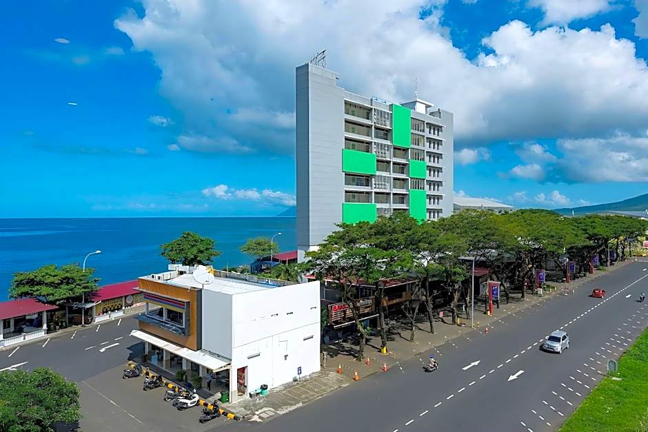 Whiz Prime Hotel Megamas Manado