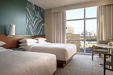 Queen Room with Two Queen Beds - Club Access