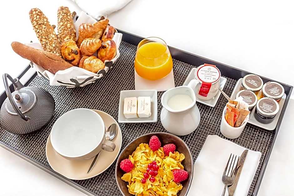 Hotel Marignan Champs-Elysees