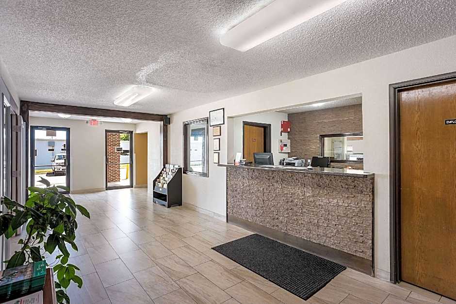 Rodeway Inn Cedar Rapids Westdale