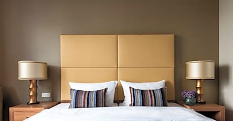 Standard Room (2 Twin Beds)