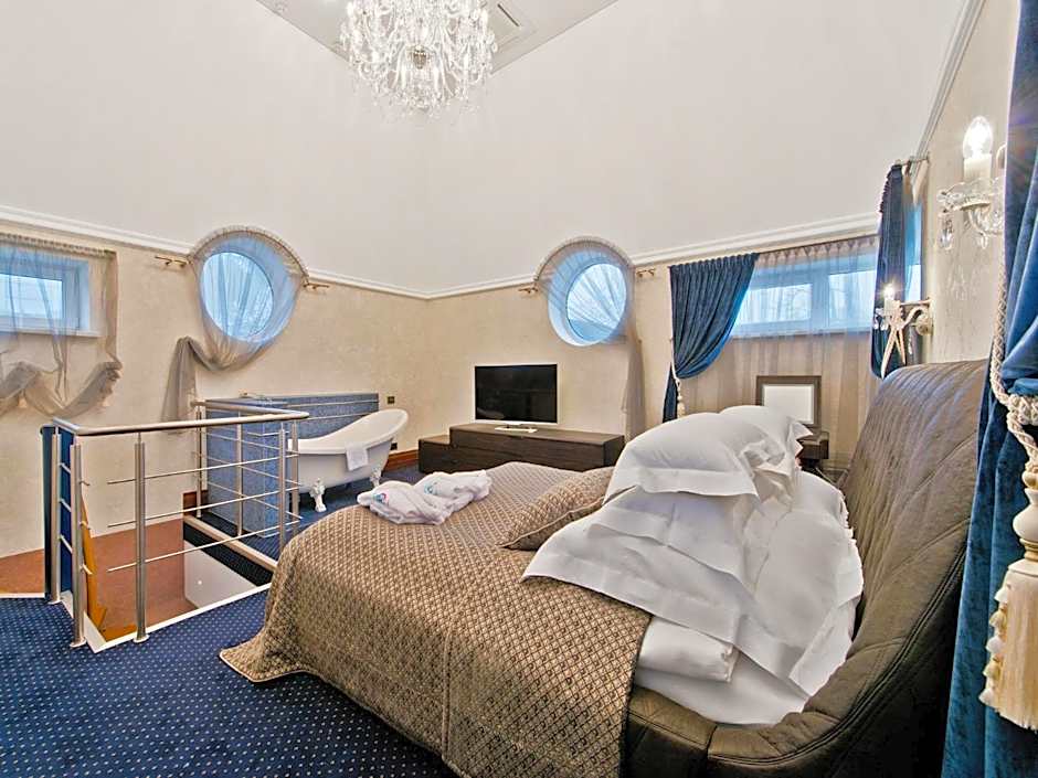 Aqua Center Apartments