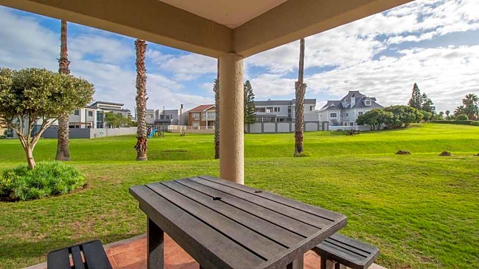 Greenways Strand Golf Beach C3