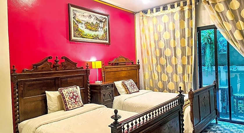 Songkhla Tae Raek Antique Hotel